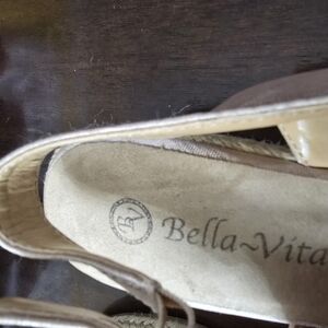 Bella Vita Tan Flats Classic Loafers